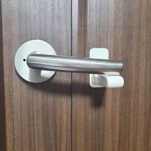 손잡이 유아 안전 방문 잠금장치 (WFK688K)