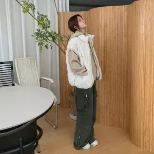 [하프클럽/옷자락]여자 캐주얼 루즈핏 셔링 캡소매 패딩 베스트