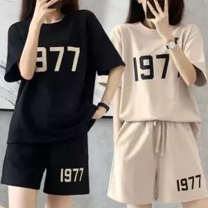 캠핑룩 여자 트레이닝 여성반팔 운동복 여성 여