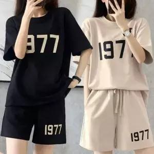 캠핑룩 여자 트레이닝 여성반팔 운동복 여성 여