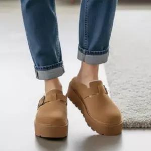 [다잇템] 여성 플랫폼 FW 보온 샌들힐 슈즈