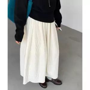 튤립라인 안감 출근룩 주름 도톰 하이웨이스트 포함 미디롱스커트 밴딩 버터모네 코지