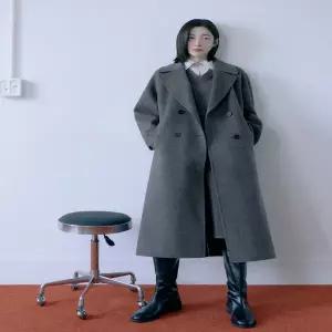 ZOOC 핸드메이드 벨티드 더블코트_Z254MSG157