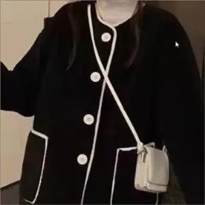 여성 뽀글이 라운드넥 배색 가디건 겨울 인조양털 아우터 (WFKKG47)