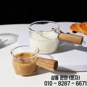 1개   나무 손잡이 유리 계량컵 커피와 베이킹을 위한 단일 주둥이가 있는 주방 도구