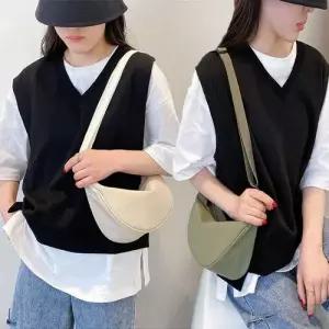 반달모양 가벼운 크로스백 나일론 슬링백 힙쌕 숄더백 WC7240B