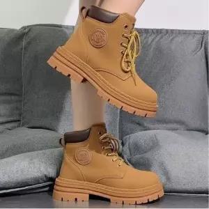 여성 데일리 스트릿 어반 워커 워리어 빈티지 가성비 좋은 실용적인 워리어 빈티지 스트릿