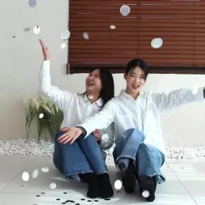 꽃가루 컨페티 실버 파티 장식용 플라워샤워 10g 색종이 장식 소품 컨페티 웨딩촬영소품