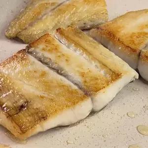 [안동수산] 손질 필렛 삼치살 900g 이상 (4토막)