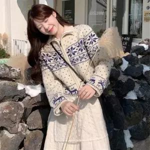 여성 노르딕 눈꽃 집업 니트 가디건 / 크롭 하이넥 겨울 가디건
