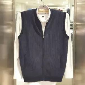 [Roberta di Camerino]레이온혼방 네이비 도트패턴집업 니트조끼 RN3-L02-2