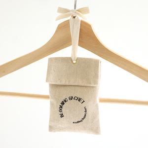 새로핸즈 샤쉐 만들기 키트 10g x 4개 사쉐스톤 방향제 린넨파우치 향낭주머니 DIY 키트 박스 4가지향 세트