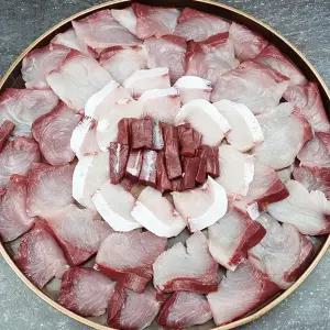 제주도 제철 방어 필렛 대방어 4kg급 반마리