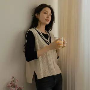 뉴스쿨 라인배색 피셔조끼