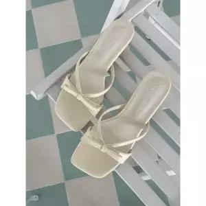 [하프클럽/]리본 스트랩 뮬슬리퍼 3cm_25S335