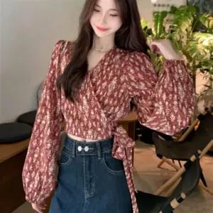 여성 러블리 랩 허리스트랩 퍼프 크롭 블라우스