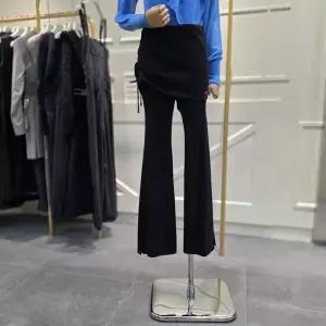 [에고이스트]레터링 포인트 스커트 레이어드 부츠컷 팬츠 EQ4CP161BK_CA