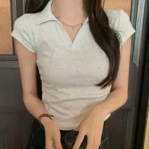 [1+1] 여자 슬림핏 오픈 카라넥 캡소매 무지 반팔티