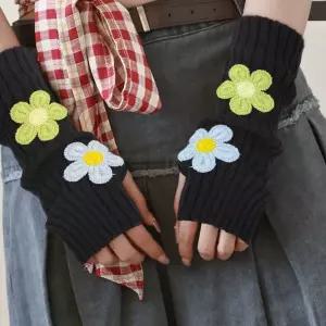 니트 핸드워머 데이지 자수 반장갑 겨울 방한