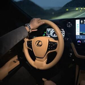 렉서스 호환 F 스포츠 ES200 RX300 LS500h CT200h LX570 GX용 8D 나파 가죽 스티어링 휠 커버