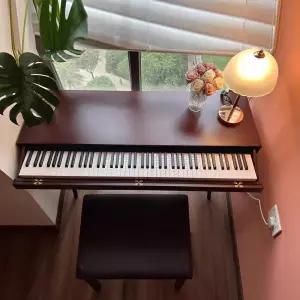 프라운 피아노책상 음악 키보드 미디데스크 녹음실 피아노 건반 작업실