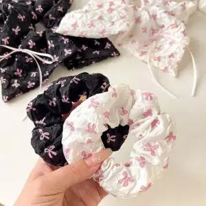리본 패턴 스크런치 봄 머리끈 곱창밴드 헤어슈슈 고무줄 올림머리 헤어끈 곱창끈 스크런치