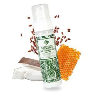 진화하는 텍스처: 컬리 헤어를 위한 폼 스타일링과 홀딩 무스 코코넛 오일 & 알로에 베라와 함께 컬 리브 인 보습 및 정의 헤어 8 fl. oz.