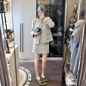 트위드 셋업 실버 노카라 자켓 투피스 정장 여성 스커트 하객룩