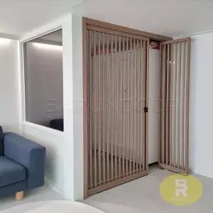 76번 ㄱ자중문 파티션 초슬림비대칭양개스윙 간살형 투명+미러강화유리