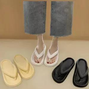 /신상오픈런 여성 여름 바캉스 물놀이 편안한 쪼리 샌들