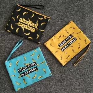 빠띠라인 일러스트 핸드스트랩 클러치 3종택1 소품가방 선물 판촉 파우치백