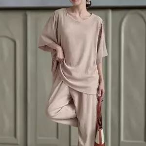 여성 빅사이즈 반팔 티셔츠와 찰랑 와이드 팬츠 세트