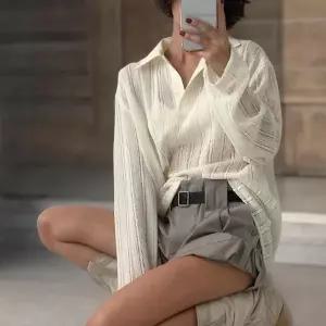 여성 오픈카라 여름 긴팔 시스루 루즈핏 티셔츠