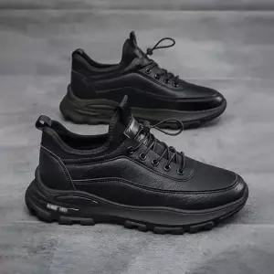 베이직 방한 효과 아웃도어화 겨울슈즈 등산 산책 경량운동화 발편한신발 푹신한신발