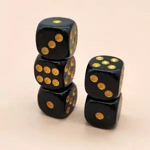 고품질 블랙골드 주사위 1PCS 주사위 주사위보드게임 주사위굴리기 주사위게임 보드게임주사위 WFIQE1V