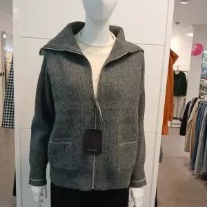 [프렐린]세일러레터링니트집업rwc244020_BP