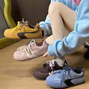 CMS7D87여성 발레 스타일 퀼팅 배색 레이스업 가죽 스니커즈