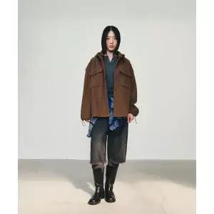 (국내매장정품) STUDIO TOMBOY 백 디테일 배기핏 하프 데님팬츠_블랙 9105362108 2507176069 178189