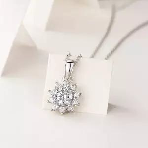 메종드쉬 모이사나이트 목걸이 랩다이아 플로라BMN015