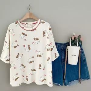 여자 캐주얼 강아지패턴 배색라인 루즈핏 반팔티