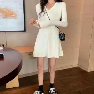 [오노마] ONM 여성 긴팔 미니원피스 골지 니트 A라인 원피스 핏 (S11574636)