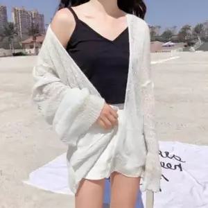 [오노마] ONM 루즈핏 화이트 원피스 가디건 카멜 여름 씨쓰루 비치 (S11879552)