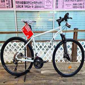 [삼천리자전거 플러스샵] 첼로 디오 D5 / 2024년 시마노 30단 하이브리드 자전거 - 100%완조립 발송