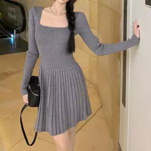 [오노마] ONM 스퀘어넥 플리츠 골지 니트 원피스 미니 원피스 (S11871767)