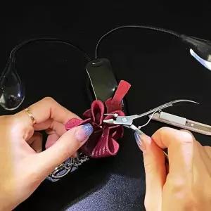 트윈 스탠드 형 2구 집게 독서등 블랙 WF504F3