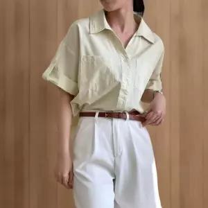 /신상오픈런 여성 언발란스 포켓 롤업 소매 카라 반팔 셔츠