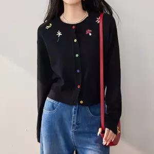 [퀸이즈][퀸이즈] 베킨 플라워 문 니트 라운드넥 가디건