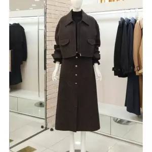 [JJ JIGOTT][JJ지고트]멀티 믹스 울 크롭 재킷 GNAA0JKJ2_DG