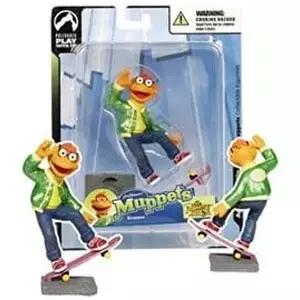 스케이트보드 피규어가 장착된 4인치 온라인 전용 머펫 스쿠터