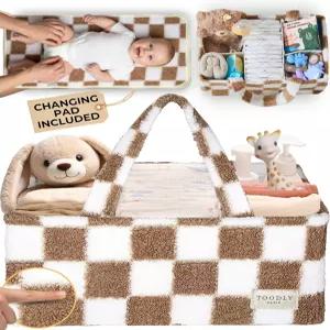 휴대용 교체 매트가 있는 투들리 체크 기저귀 캐디 정리함 - 테이블 교체용 테디 플리스 탈착식 칸막이가